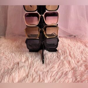 Sunglases